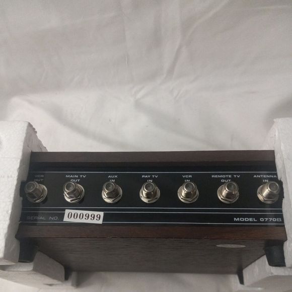 channel master video control center model 0770B remote main TV VCR - Picture 2 of 7